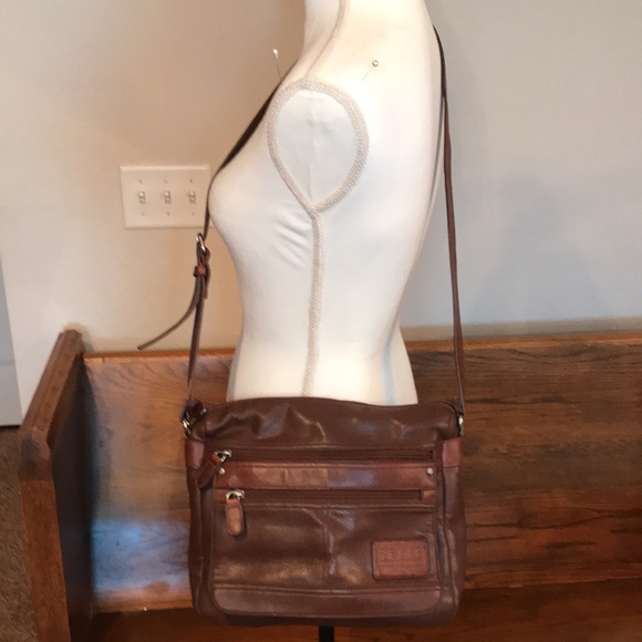 RELIC BROWN CROSSBODY BAG - Picture 2 of 13